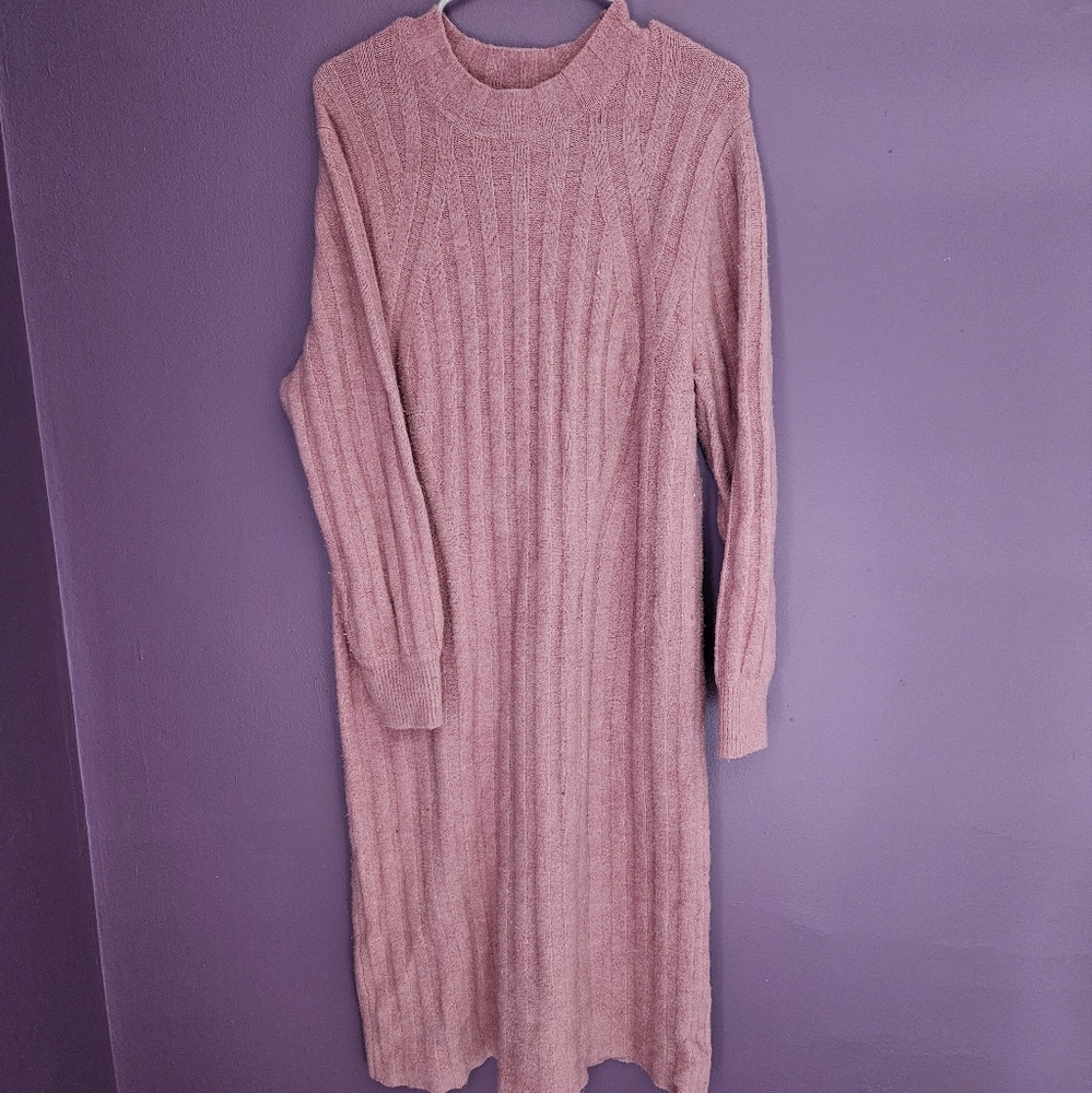 Woman's XL Midi Pink Sweater Dress
